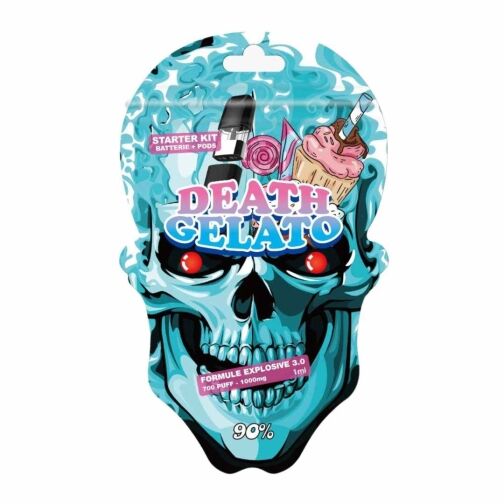Emballage bleu en forme de tête de mort avec le logo "Dark Skunk" et une puff illustrée.